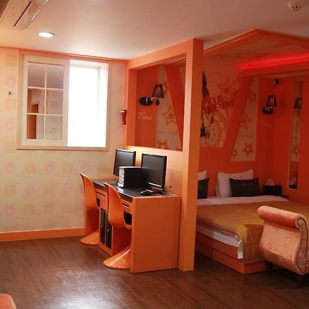 Time Motel Кёнджу Экстерьер фото