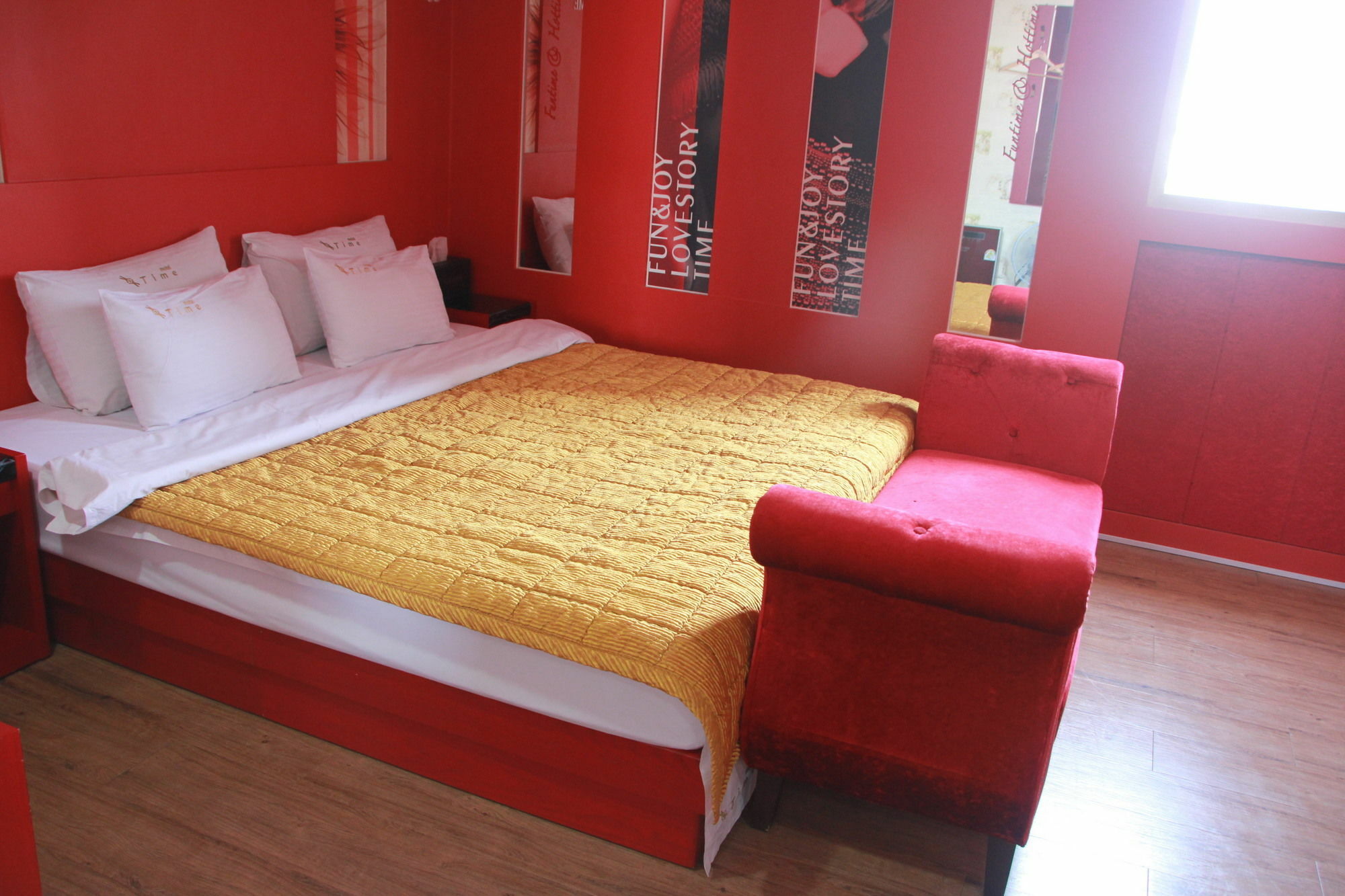 Time Motel Кёнджу Экстерьер фото
